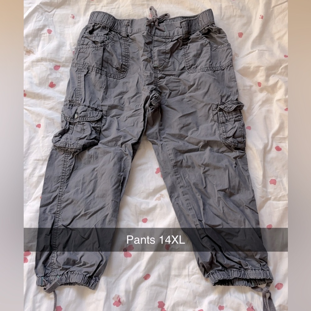 Kids Gray Capri Cargos